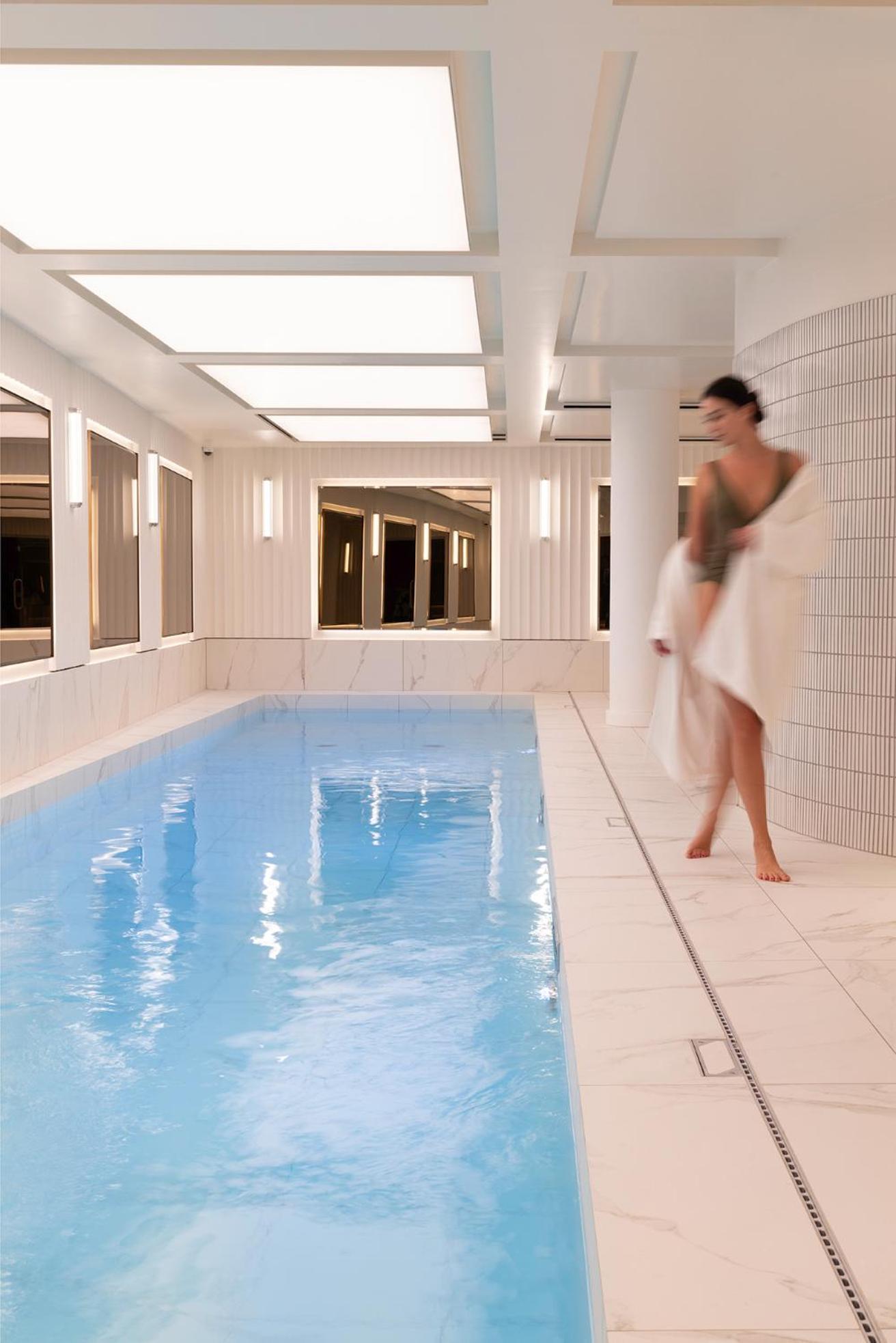 Villa-des-pres Paris